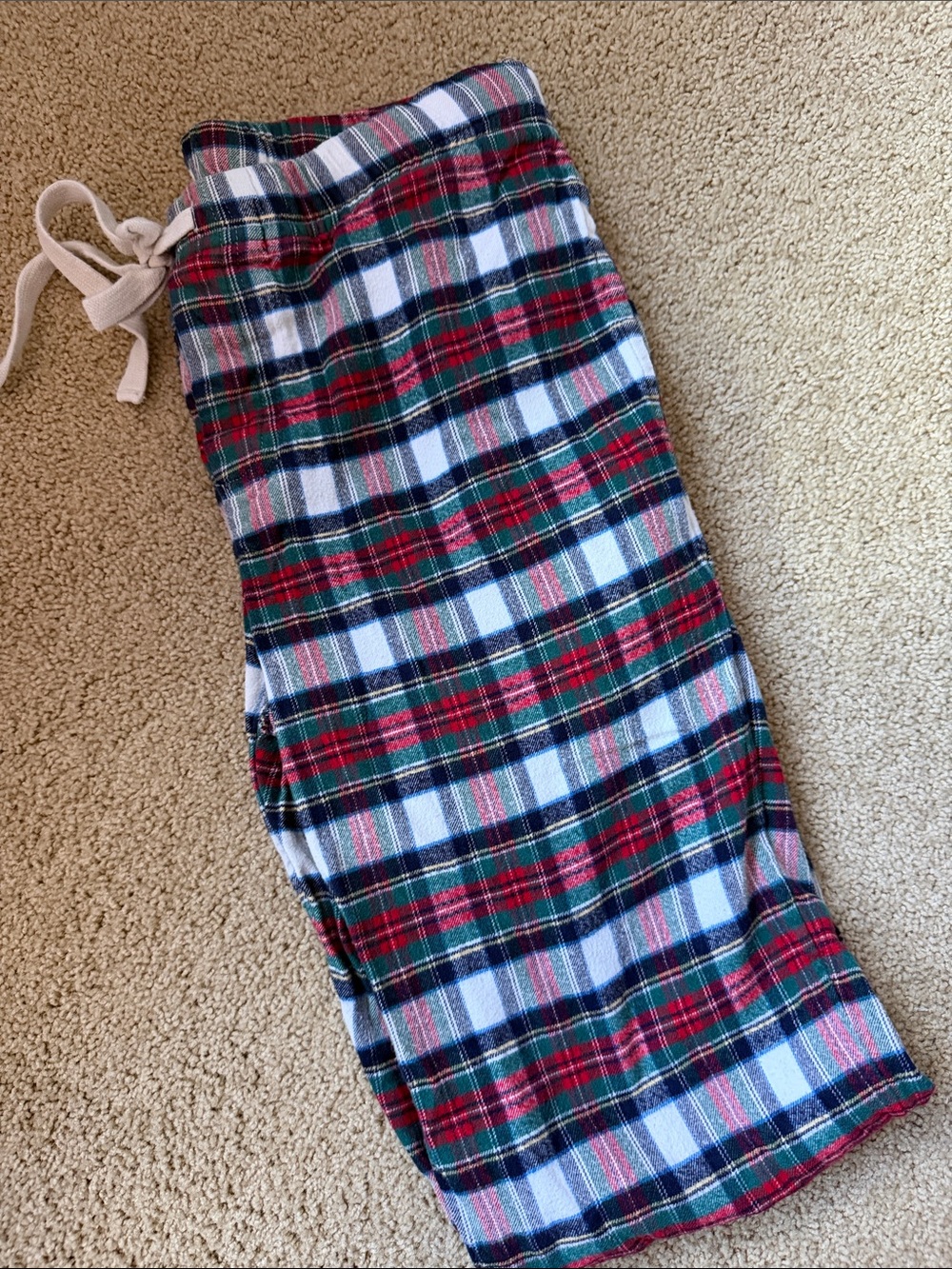 Vineyard Vines Red Green White Plaid Pajama Panta